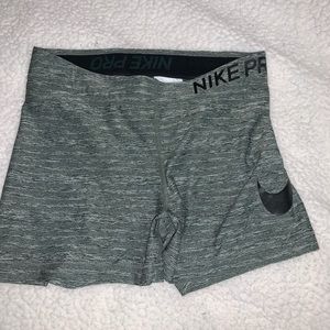 Like-new Nike Pro spandex